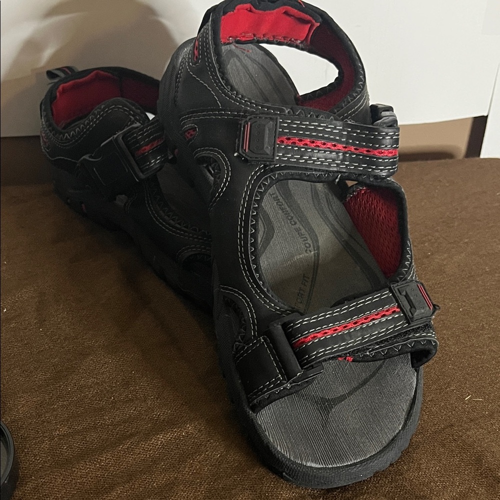 😄Ozark Trail Velcro sandals comfort fit 11